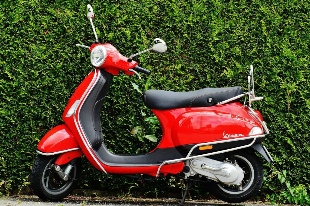 Esperienze in Italia con Ubexperience tour in vespa